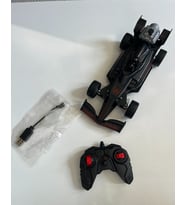 Uzaktan Kumandalı Atom 1:16 Ölçekli Şarjlı Araba 27 Cm (Çok Renkli)