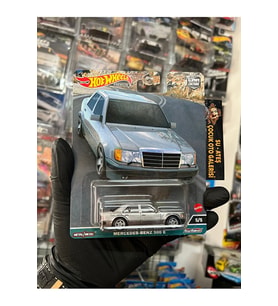Hot Wheels Mercedes -Benz 500E (1.64 Premıum )