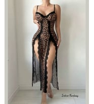 Intive Fantasy Derin Yan Yırtmaçlı Leopar Dantel Detaylı Uzun Fantezi Gecelik