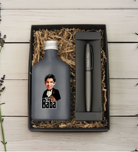 BK Gift Kişiye Özel The Baba Karikatürlü Antrasit Tasarım Cam Şişede Kolonya 200 ml ve Metal Roller Kalem ve Hediye Kutusu-1, Babaya Hediye, Babalar Günü Hediyeleri, Hediyelik Baskılı Kolonya