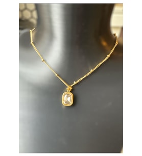 Çelik Gold Baget Kare Taşlı Kolye