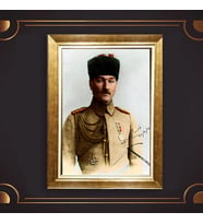 Özel Seri Paspartulu Çerçeveli Atatürk Tablo l579 (Gold)