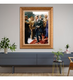 Altın Varaklı Çerçeveli Paspartulu Atatürk Tablo DC1023 (Gold)