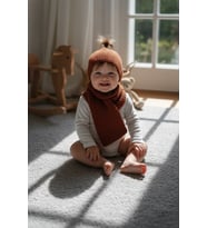 El Örgüsü Kız Erkek Bebek Çocuk Bere Atkı (Koyu Kahve)