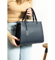 Business Kol Çantası Kadın Omuz Çantası 30*25 Cm Kutu Model Çapraz Askılı Postacı Çanta Mega Çanta