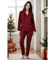 Kadın Ekose Desenli Kışlık Düğmeli Süet Yeni Yıl Temalı Yılbaşı Pijama Takımı (Bordo)