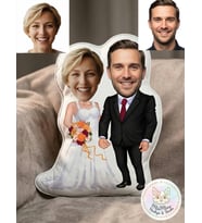 Kişiye Özel Gelin Damat Şekilli Yastık 2