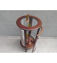 Gümüşlük vitrin 17434 Yuvarlak MODEL Parlak Ceviz Kayın Aslan ayak Bombe Cam