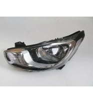 2011-2014 Hyundai Accent Blue Far Lambası Sol Elektrikli-Motorlu-Beyaz Reflektörlü Ledsiz H4 (8Pin)