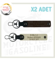 K. Kahve-S. Kahve, Otomobil İsim Plaka ve B Rh (+) Kan Grubu Yazılı Kişiye Özel Deri 2'li Anahtarlık