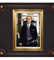 Altın Varaklı Çerçeveli Paspartulu Atatürk Tablo z4750 (Gold)