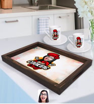 BK Gift Kişiye Özel Kadın Chef Karikatürlü Doğal Ahşap Tepsi ve 2’li Kahve Fincan Seti-11