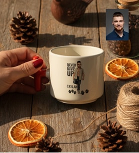Kişiye Özel Karikatürlü Never Give Up Motivasyon T Kupa Doğum Günü Hediyesi