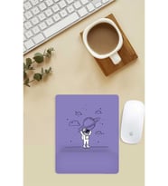 Uzayda Astronot Desenli Bilek Destekli Mouse Pad