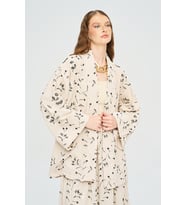Kadın Çiçek Ve Yaprak Nakışlı Pullu Kimono