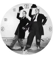 Cakatablo  Laurel Hardy Filmde Dans Duvar Saati