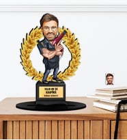 Kişiye Özel Karikatürlü Yılın Kuaförü Ahşap Oscar - Masaüstü Biblo