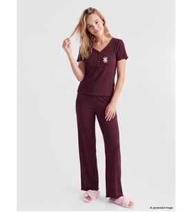 LCW Young Mürdüm V Yaka Nakışlı Kadın Pijama Takım