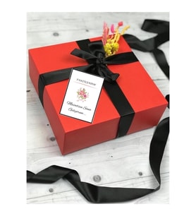 Paketlendim Müsaitsen Sana Geliyorum 5x7 Teşekkür Kartı 50 Adet