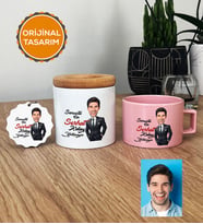 Kişiye Özel Karikatürlü Kolay Yetişmiyor Hediye Seti Pastel Fincan, Kalemlik, Anahtarlık Erkek Sevgiliye Abiye Babaya Doğum Günü Hediyesi (Pembe)