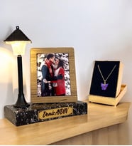 Kişiye Özel Işıklı Mermer Tasarımlı Masa Lambası & Kelebek Kolye  SİYAH