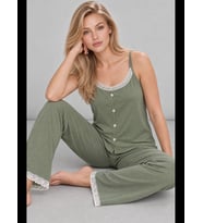 Night Kadın Dantel Detaylı V Yaka Pijama Takımı 4744
