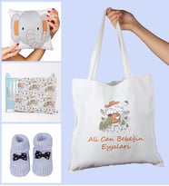 eJOYA Bebeklere Özel Çantasında Kişiye Özel Battaniye Yastık Ve Patik Bebek Hediye Seti 109845 (Mavi)