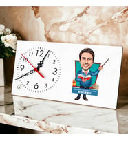Kişiye Özel Yakışıklı Hocam Karikatürlü Masa Saati