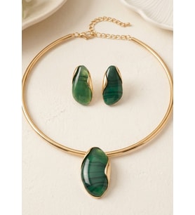 Yeşil Doğal Taş Görünümlü Gold Choker Kolye ve Küpe Takımı
