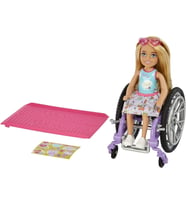 Barbie Chelsea Bebek Ve Tekerlekli Sandalye, Hareketli Tekerlekli, Rampa, Çıkartma Levhası Ve Aksesu (Çok Renkli)