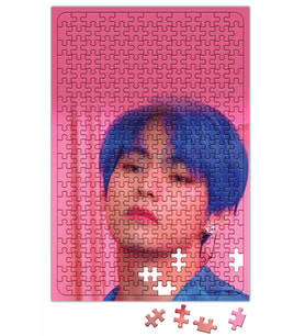 BTS V Person Puzzle 240 Parça Yapboz