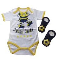 Hoşgeldin Bebek, Yenidoğan Unisex Bebek, Sarı Lacivert Fanatik Taraftar Badi ve Aksesuarlı Çorap Hediye Seti (Lacivert-Sarı)