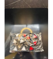 KIRMIZI BEYAZ ÜÇGEN TAKOZ 12 24V