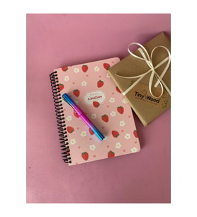 Süresiz Günlük Ajanda  Çilek ve Çiçek Desenli Spiral Planlayıcı Defter
