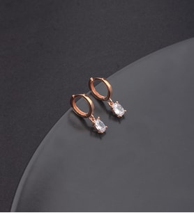 925 Ayar Gümüş Oval Taşlı Sallantılı Küpe