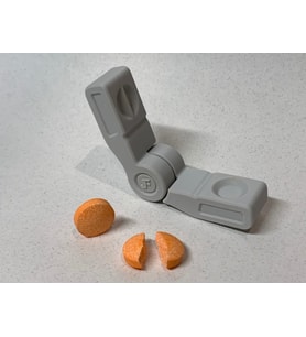 Mini İlaç Bölücü 3D Baskı Hap Kesici Tablet Bölme Aparatı Taşınabilir
