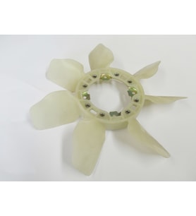 TOYOTA HILUX- PICK UP- 15/19; FAN KANADI (7KANAT) (TW)