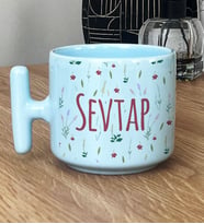 Kişiye Özel İsim Yazılı Hediye Pastel T Kupa Çiçek Desenli -6- (Mavi)