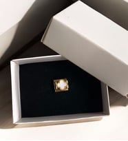 Yonca Charm Gold Üstü Beyaz Mineli 0.9mm