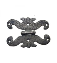 Antika Tarz Dekoratif Pirinç Kelebek Menteşe - 63x45 Mm, Oksit