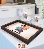 BK Gift Kişiye Özel Sevgililer Karikatürlü Doğal Ahşap Tepsi ve 2’li Kahve Fincan Seti-80