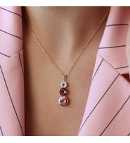 Round Kesim 3 Taşlı Rose Gold Kaplama Gümüş Kolye