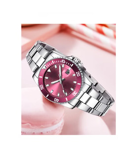 Özel Kutulu Sınırlı Sayıda Yeni Sezon Takvimli Metal Rolex Model Unisex Kol Saati Kutu İçerisinde Gönderilecektir Özel Üretim Hediyelik Abi Abla Baba Anne Erkek Kız Arkadaş Nişanlı Koca Kadın Kardeşe Eşe Sözlü Kuzen Teyze Dayı Amca Hediye