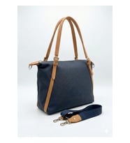 Bej Orijinal 3 Bolmeli Genis Askili Kadin Omuz Cantasi Buyuk Boy 43*30 cm 6037