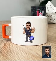 Kişiye Özel Karikatürlü Özel Güvenlik Lüks Fincan Doğum Günü Hediyesi