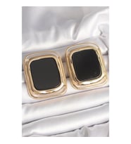 Mey İthalat® Pirinç Gold Renk Siyah Mineli Kare Model Kadın Küpe