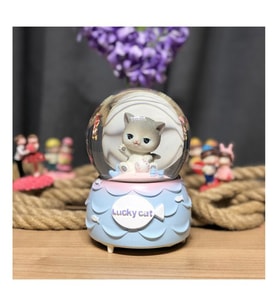 Tatlı Kedi Büyük Boy Işıklı Müzikli Otomatik Püskürten Kar Küresi