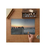 Deniz Kıyısı - İskele Tasarımı 240 parça Ahşap Puzzle Ahşap Kutuda MP02756