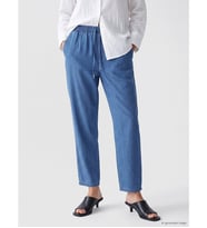 LCWAIKIKI Classic Mavi Beli Lastikli Slim Mom Kadın Jean Pantolon
