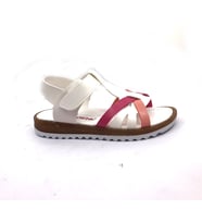 Şirin Bebe 01 Beyaz Kız Çocuk Bebe Sandalet Ayakkabı